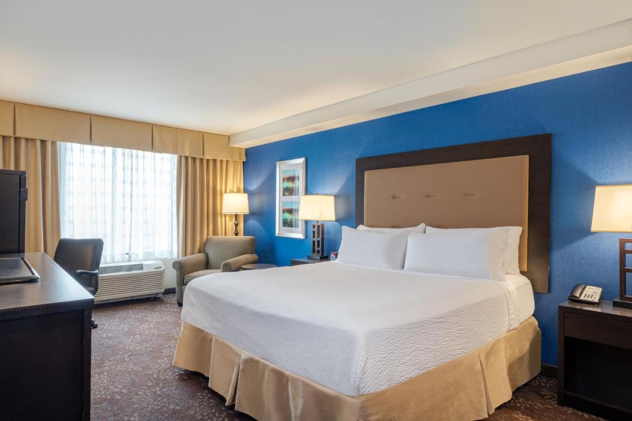 Holiday Inn - Terre Haute By Ihg Exteriör bild