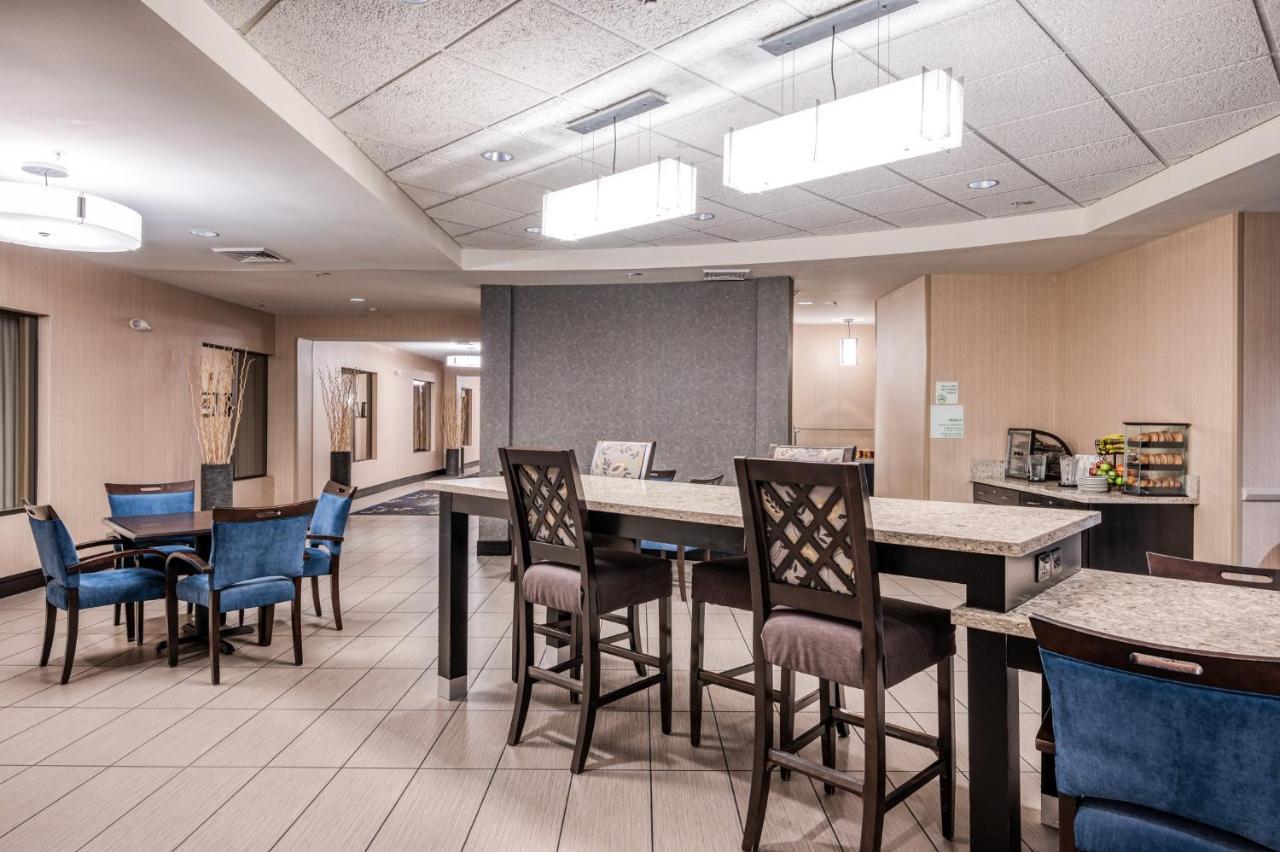 Holiday Inn - Terre Haute By Ihg Exteriör bild