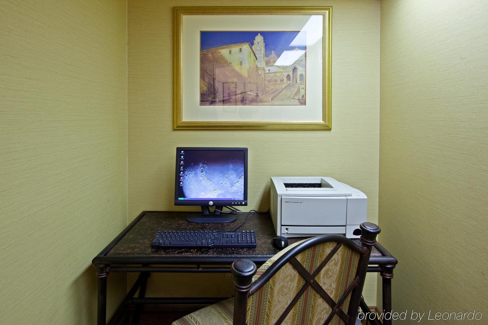 Holiday Inn - Terre Haute By Ihg Exteriör bild